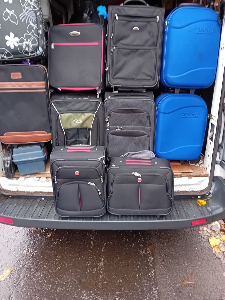 Small.suit cases hand luggage 