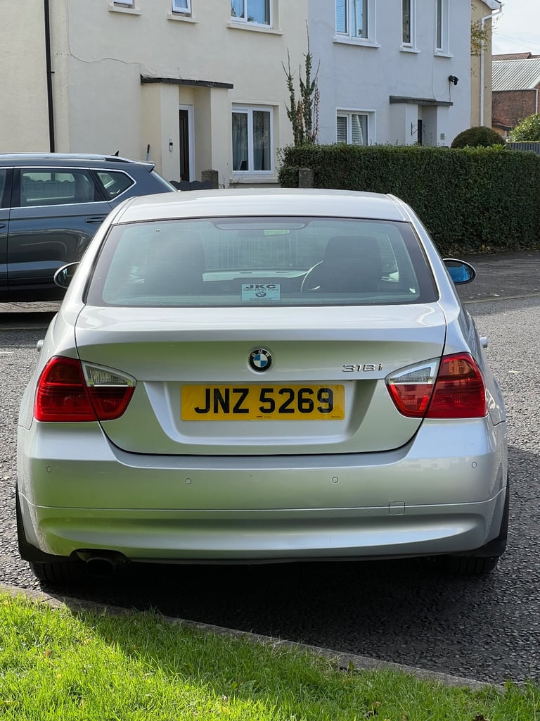 BMW, 3 SERIES, Saloon, 2007, Manual, 1995 (cc), 4 doors