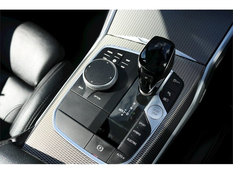 2019 BMW 3 Series 330e M Sport Saloon HYBRID Automatic