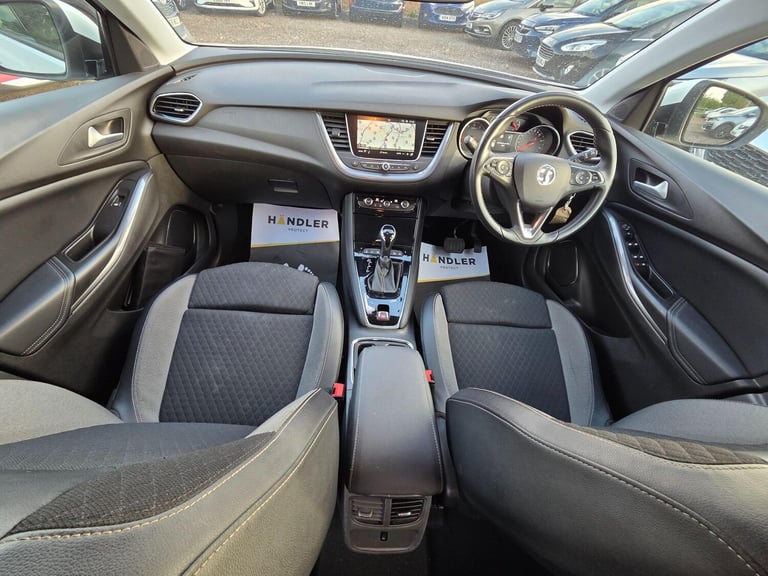 2019 Vauxhall Grandland X 1.2 Turbo Tech Line Nav Auto Euro 6 (s/s) 5dr Petrol