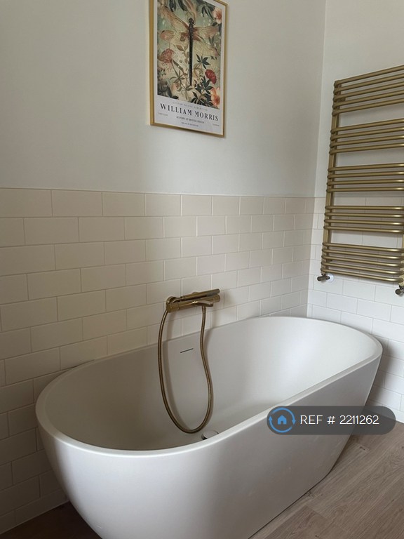 3 bedroom flat in Panmure Terrace, Dundee, DD3 (3 bed) (#2211262)