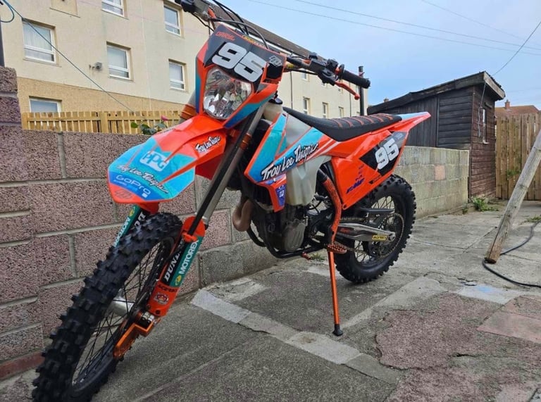 image for 2019 KTM 450