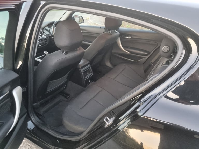 BMW 116D BUSINESS EDITION SAT NAV (2018)