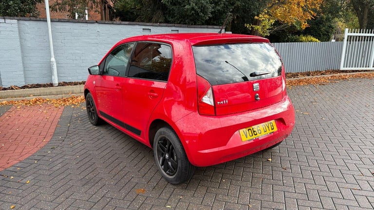  SEAT Mii 1.0 12v Design Mii Hatchback 5dr Petrol Manual Euro 6 (60 ps) Petrol Manual
