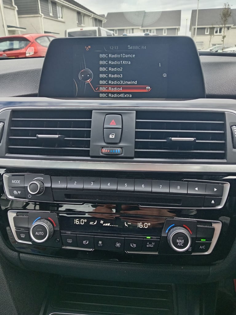 BMW, 330e Sport, 2016, Step Auto, 1998cc Turbo electric Hybrid