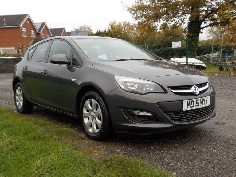 2015 Vauxhall Astra 1.6 CDTi ecoFLEX 94g Design Euro 6 (s/s) 5dr HATCHBACK Diesel Manual
