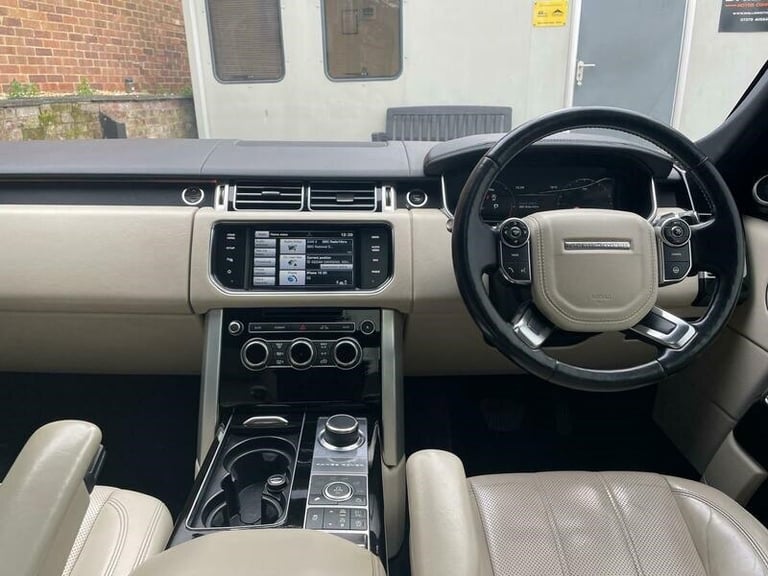Land Rover Range Rover TDV6 VOGUE