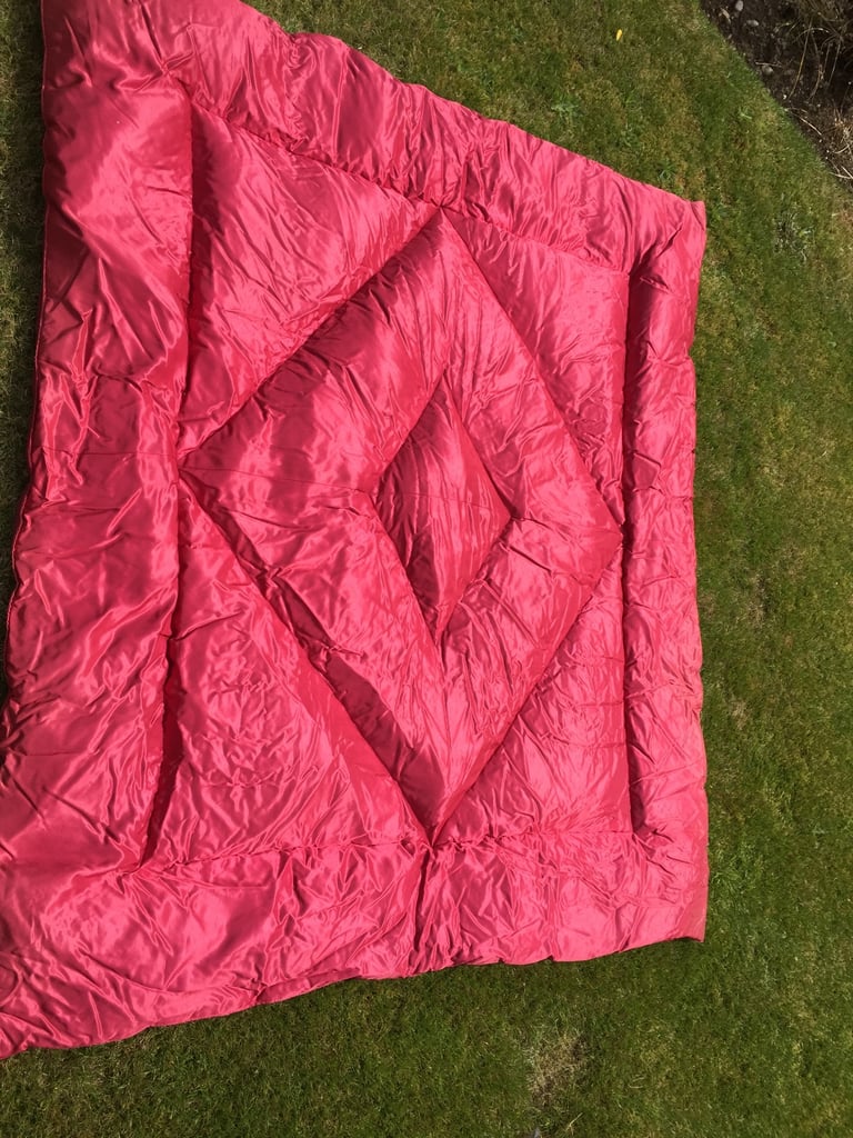 image for Vintage Eiderdown Quilt
