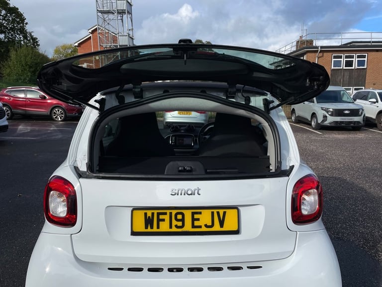 2019 smart fortwo 0.9 Turbo Urban Shadow Edition 2dr Auto COUPE PETROL Automatic