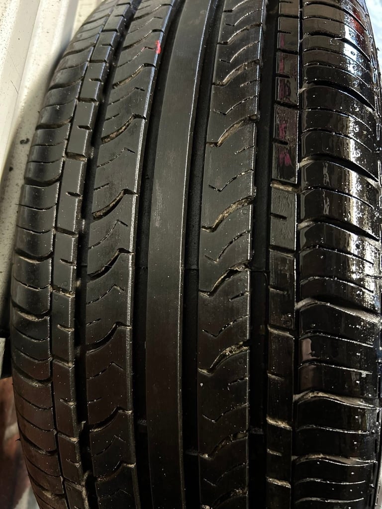 VW Passat Alloy’s (Genuine)