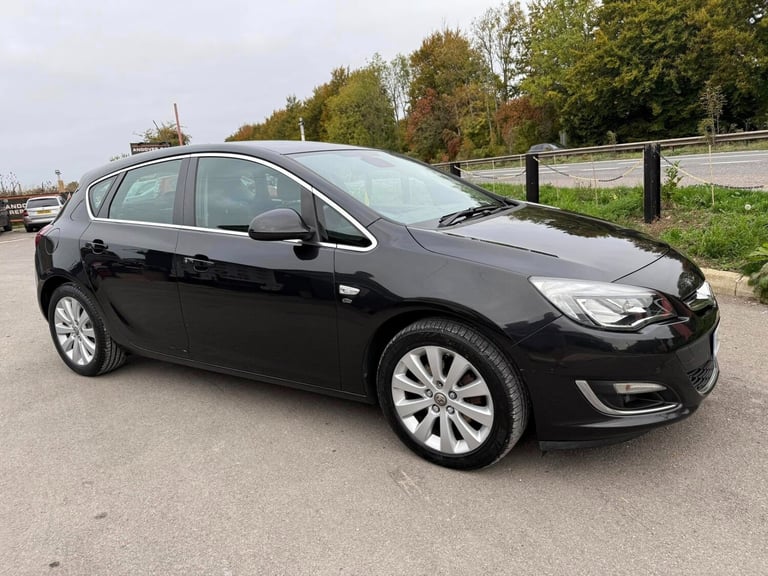 2014 Vauxhall Astra 2.0 CDTi 16V ecoFLEX Elite [165] 5dr HATCHBACK Diesel Manual