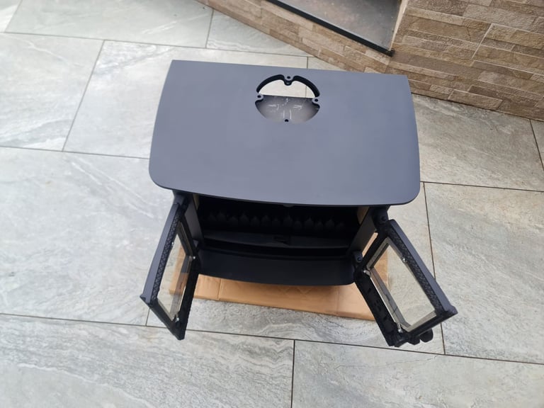 Hunter Herald 6 woodburner/multifuel 