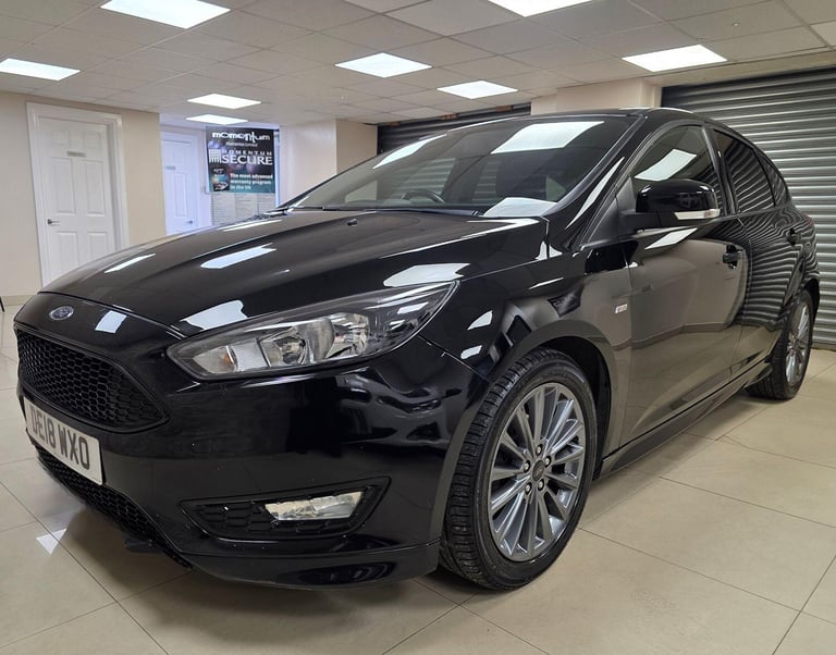 FORD FOCUS 1.0 T EcoBoost ST-Line Black Manual Petro 2018 WARRANTY 12 MONTHS MOT
