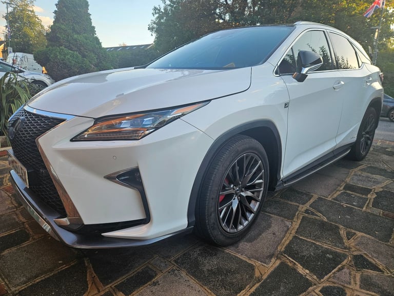 Stunning Lexus rx450h