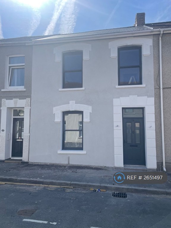 4 bedroom house in James Street, Llanelli, SA15 (4 bed) (#2651497)