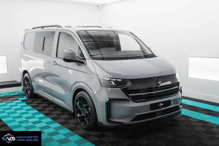 VOLKSWAGEN TRANSPORTER 2.0 LWB MATRIX X SPORT EDITION 170BHP AUTO FACTORY KOMBI