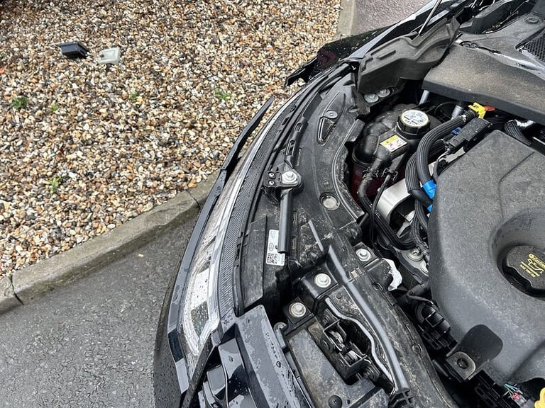 2024 Land Rover Discovery Sport 2.0 D200 Dynamic SE 5dr Auto [7 Seat] ESTATE DIESEL Automatic