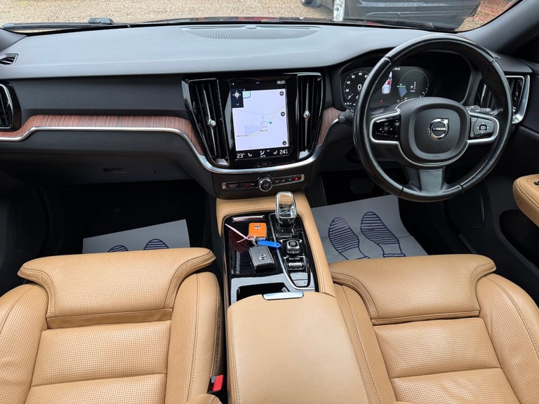 2021 21 VOLVO V60 2.0 T6 - PETROL HYBRID - 340Ps - AWD - INSCRIPTION - 1 OWNER -