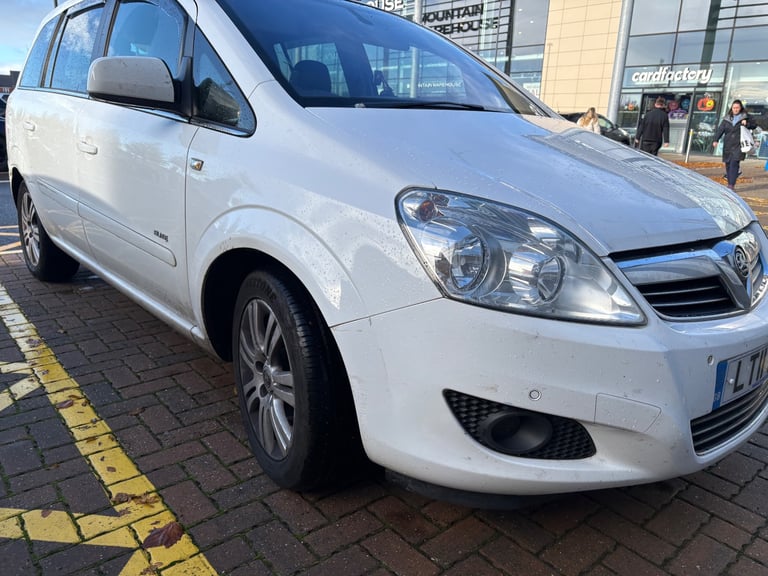 Vauxhall, ZAFIRA, MPV, 2011, Manual, 1686 (cc), 5 doors