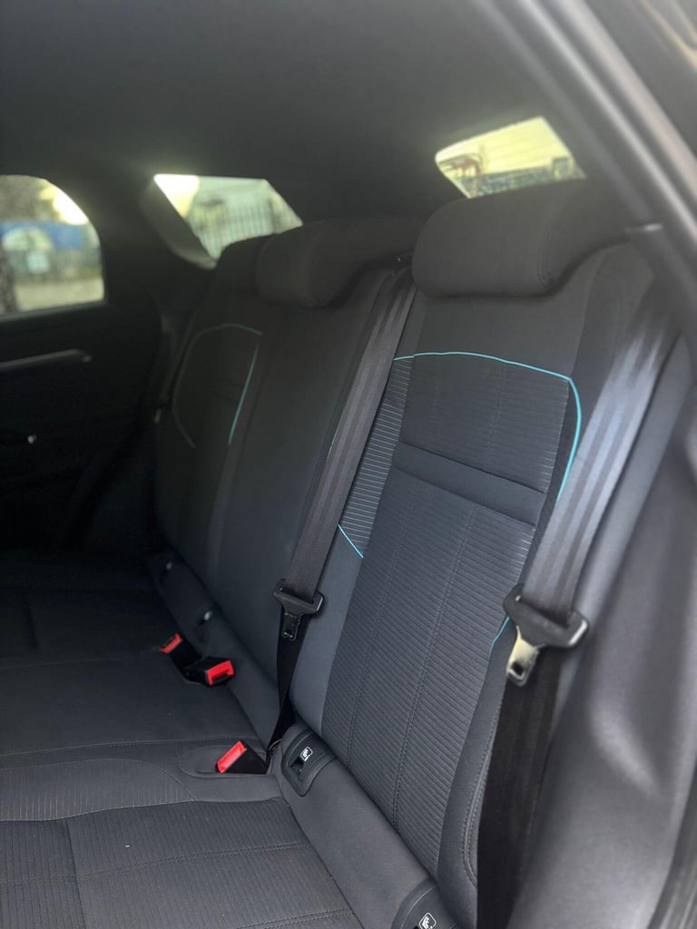 2020 Land Rover Range Rover Evoque 2.0 D150 MHEV R-Dynamic Auto 4WD Euro 6 (s/s) 5dr ESTATE Diese...