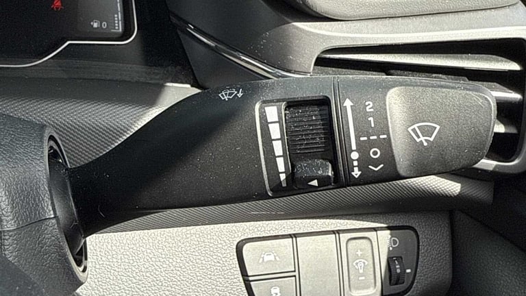 2022 Hyundai IONIQ 1.6 GDi Hybrid Premium SE 5dr DCT Hatchback Hybrid Ele Automatic