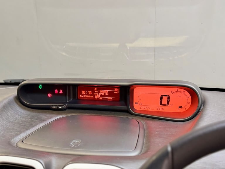 2012 Citroen C3 Picasso Citroen C3 Picasso Code 1.6 HDi for Sale in Gosforth 