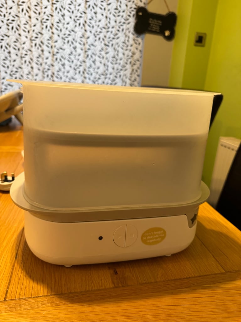image for Tommee Tippee Bottle Steriliser