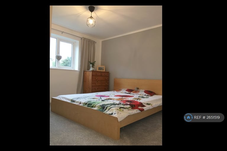 2 bedroom flat in Park Grange Croft, Sheffield, S2 (2 bed) (#2651519)