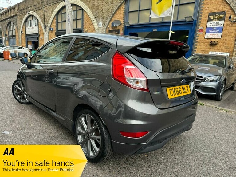 Ford Fiesta ST-LINE