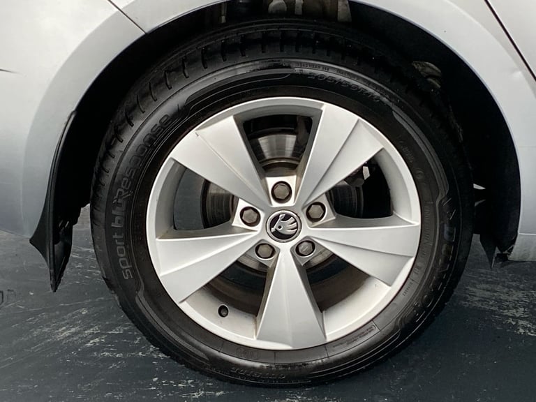 2019 Skoda Octavia 1.6 TDI SE Technology 5dr Estate DIESEL Manual
