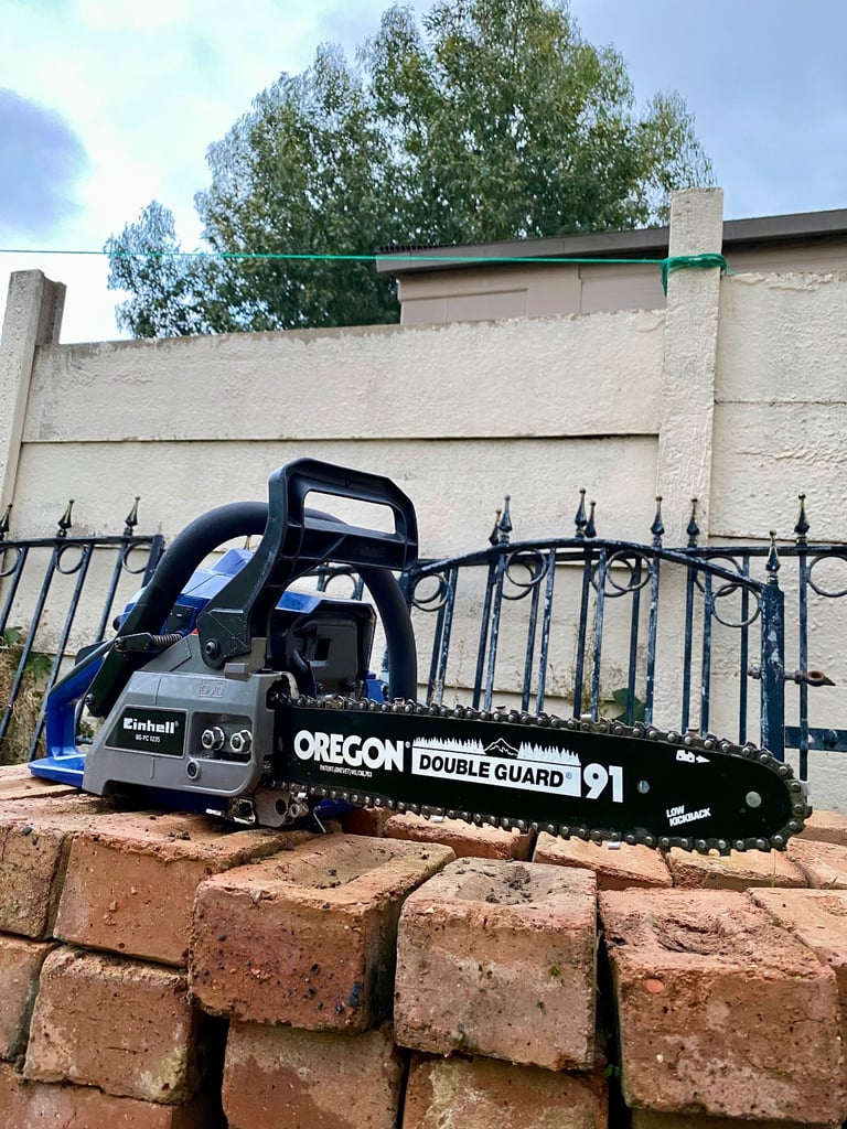 image for Petrol chainsaw 