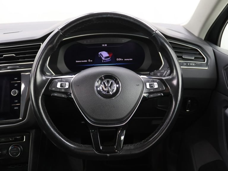 2018 Volkswagen Tiguan 2.0 TDI SEL SUV 5dr Diesel DSG 4Motion Euro 6 (s/s) (150 ps) Diesel Automatic