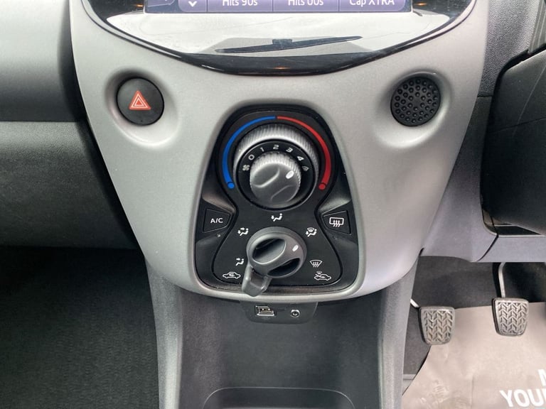 2020 20 TOYOTA AYGO 1.0 VVT-I X-PLAY HATCHBACK 5DR PETROL MANUAL EURO 6 (71 PS)