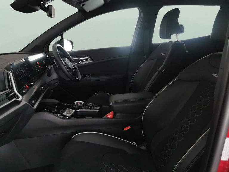 2022 Kia Sportage 1.6 T-GDi 13.8kWh GT-Line SUV 5dr Petrol Plug-in Hybrid Auto AWD Euro 6 (s/ Suv...