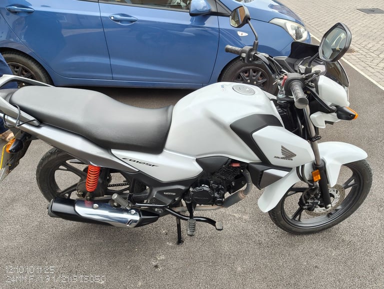 2022 Honda CBF125 (CB125F) - Great Starter Bike - Very Good Condition - White