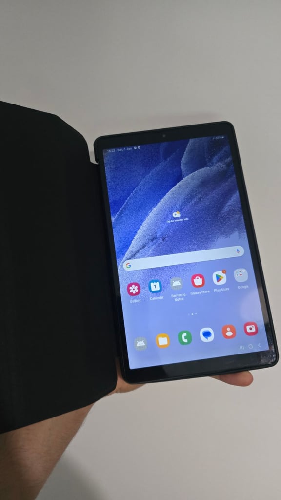 Samsung Galaxy Tab A7 Lite + 4G 128gb Black Tablet w/ New Case Cover Excellent Condition RRP £120