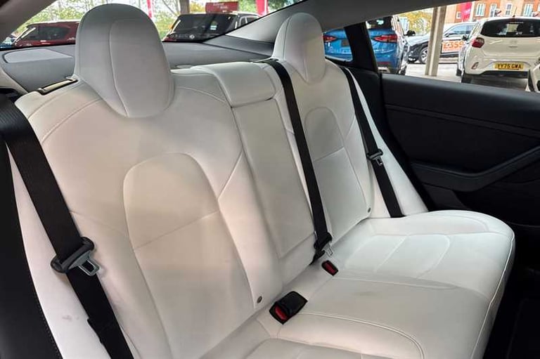 2022 Tesla Model 3 Performance AWD 4dr [Performance Upgrade] Auto SALOON ELECTRIC Automatic