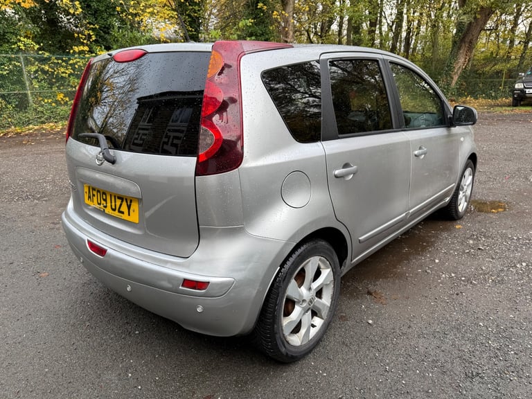 NISSAN NOTE 1.6 TEKNA AUTOMATIC SAT NAV REVERSE SENSORS 