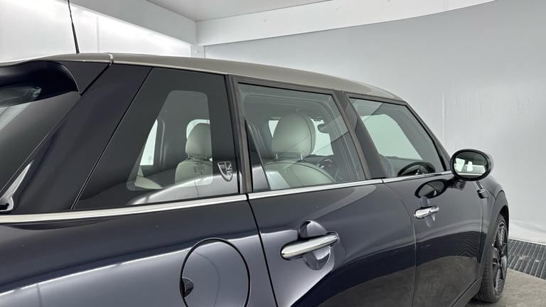 2023 MINI Hatch 1.5 Cooper Exclusive 5dr Auto Petrol Hatchback Hatchback Petrol Automatic