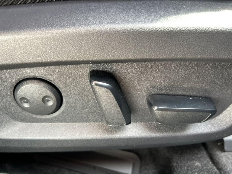 2025 Nissan Qashqai 1.5 h e-POWER Tekna Auto Euro 6 (s/s) 5dr SUV PETROL/ELECTRIC Automatic