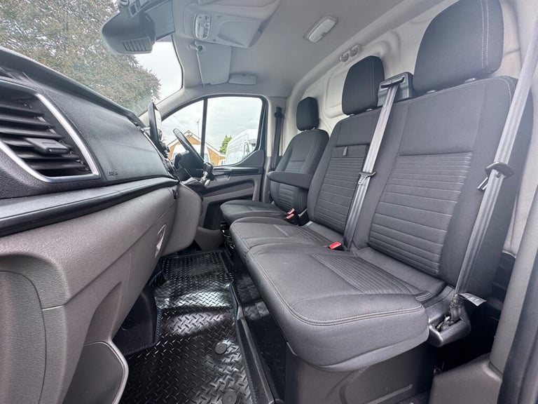 2022 Ford Transit Custom 2.0 EcoBlue 130ps Low Roof Limited Van PANEL VAN DIESEL Manual