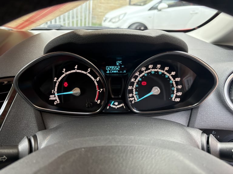 FORD FIESTA 1.25 Zetec 2017