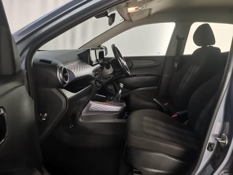 2023 Hyundai i10 1.0 Premium Euro 6 (s/s) 5dr HATCHBACK Petrol Manual