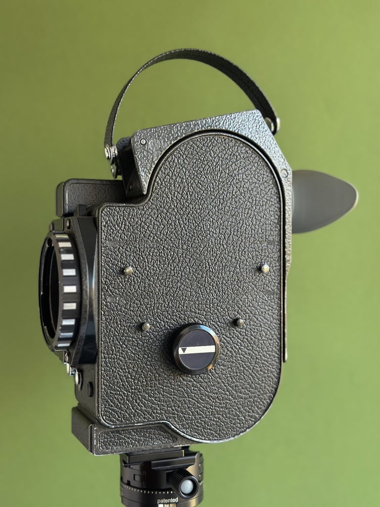 Bolex H16 EL 16mm Cine Camera – Tested & Working