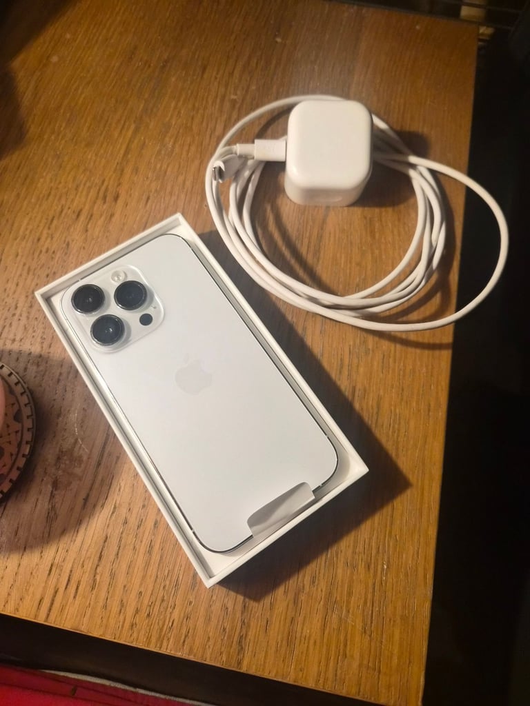 256gb iPhone 14 Pro White