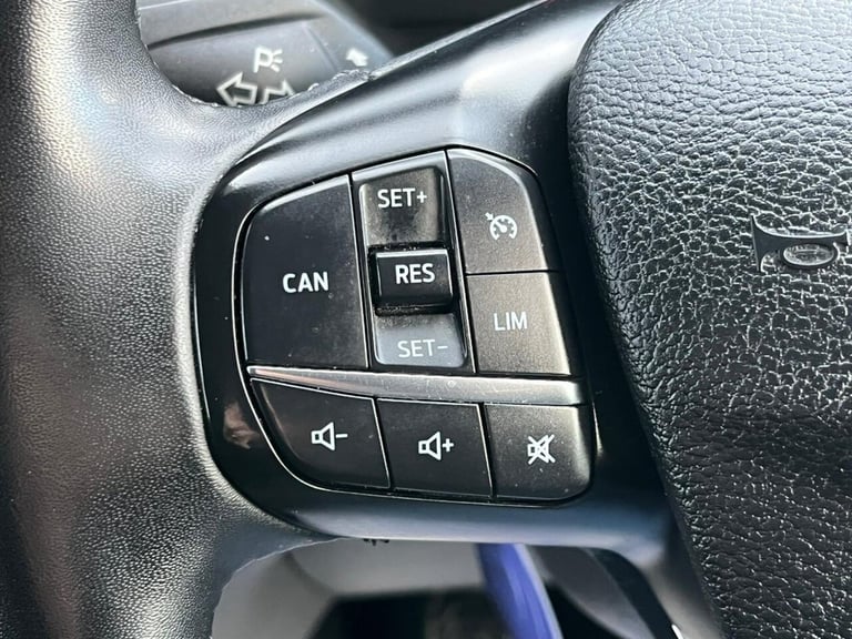 2022 Ford Transit Custom 2.0 300 EcoBlue Limited Crew Van Double Cab 5dr Diesel Manual L2 H1 Euro...