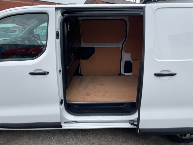 2021 Vauxhall Vivaro 1.5 TURBO D 2700 EDITION PANEL VAN 6DR DIESEL MANUAL L1 H1 EURO 6 PANEL VAN ...