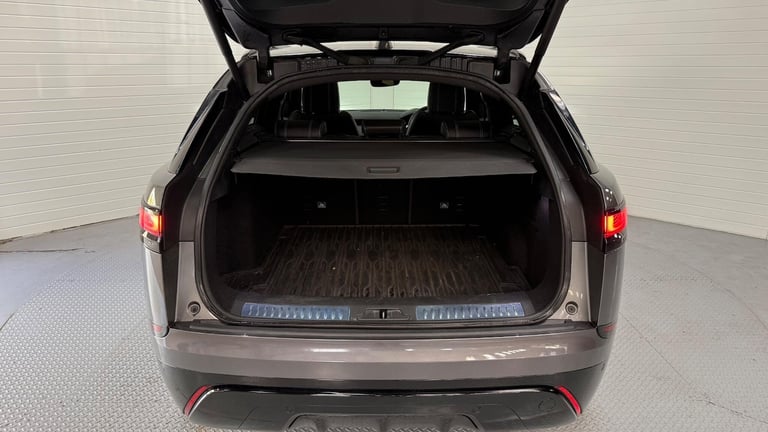 2019 Land Rover Range Rover Velar 2.0 D240 R-Dynamic HSE 5dr Auto ESTATE DIESEL Automatic