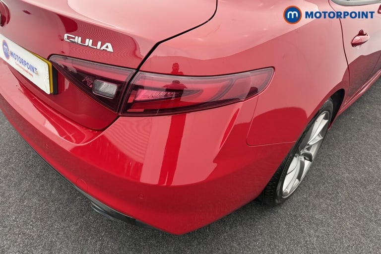 2022 Alfa Romeo Giulia 2.0 TB Sprint 4dr Auto Saloon Petrol Automatic