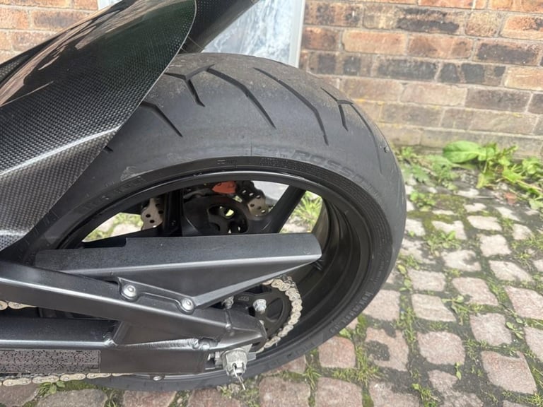 Kawasaki Ninja ZX-10R ZX10R ZX10-R, C1H, 2004, Clean, Akrapovic FSH, delivery,